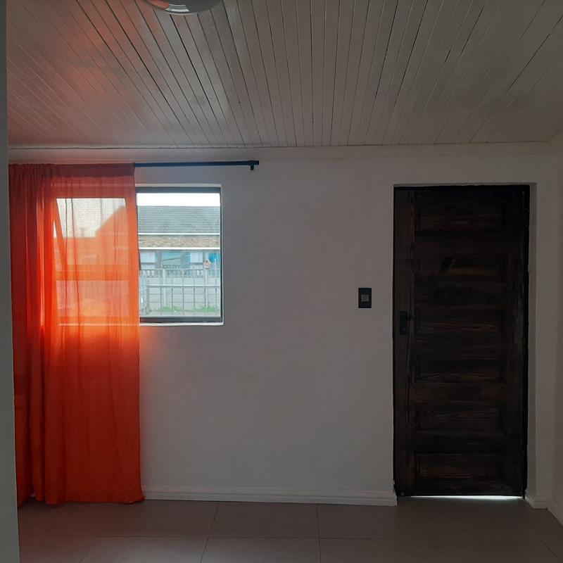 6 Bedroom Property for Sale in Ravensmead Western Cape